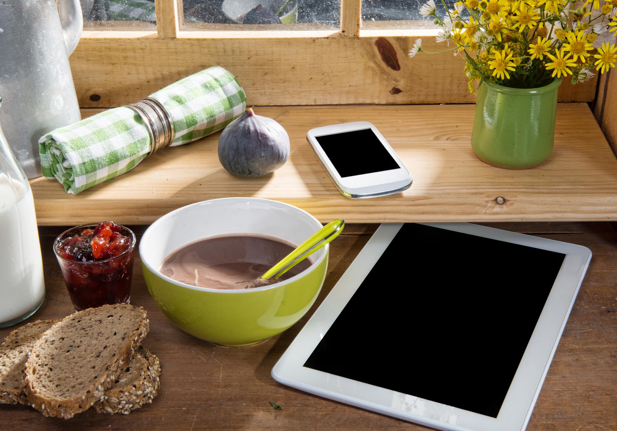 Selection of plated courses and learning materials
